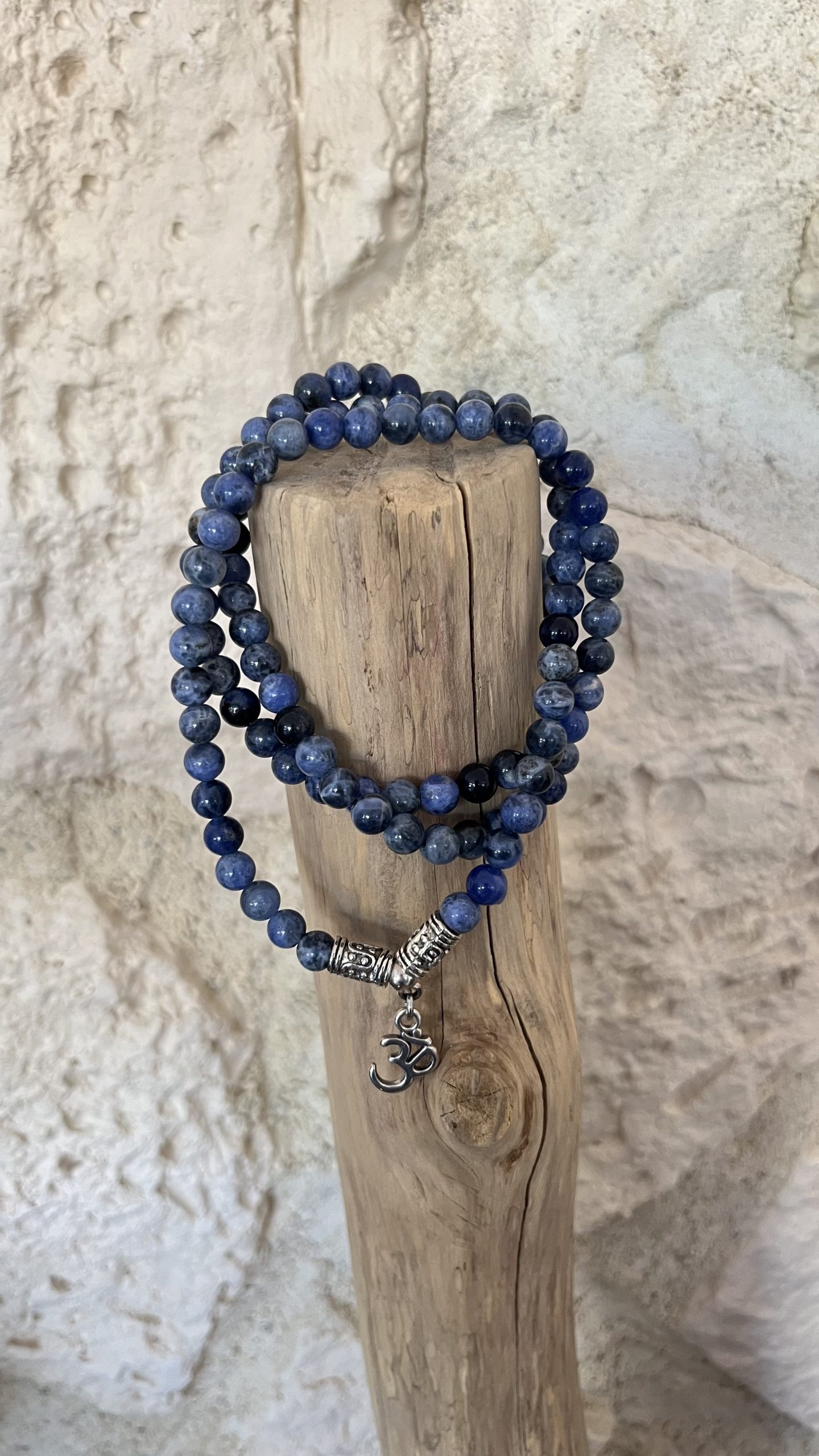Mala en Pierres Naturelles de Sodalite pour la Concentration – Image 3