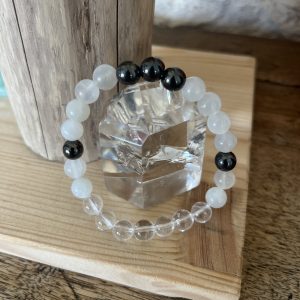 Bracelet Énergétique Femme – Pierre de Lune, Hématite et Cristal de Roche (Anti-Stress & Intuition)