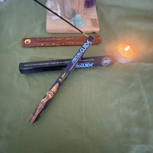 Encens Spiritual Guide : bienfaits, utilisation et rituels de guidance spirituelle