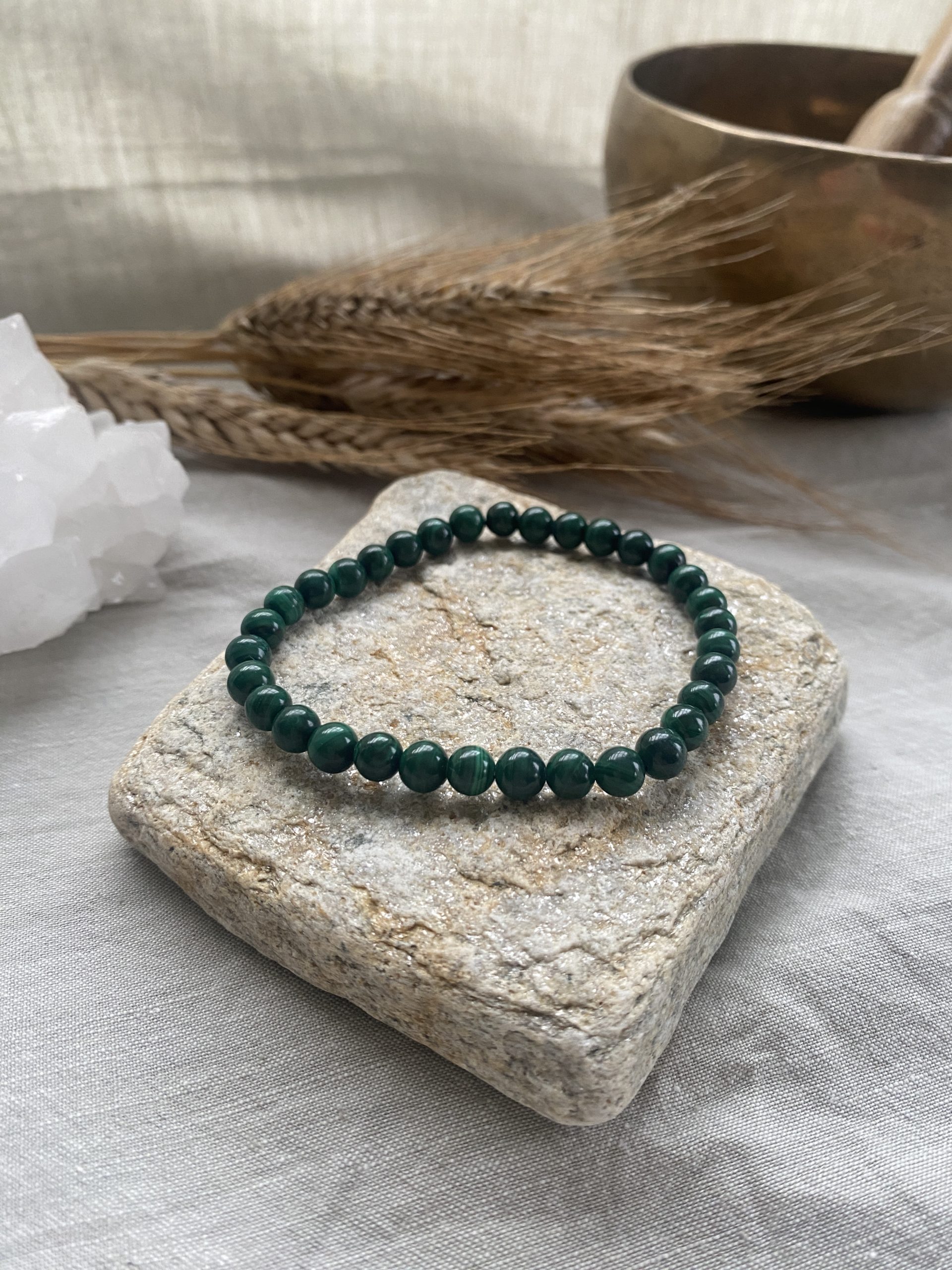 Bracelet en Malachite (6 mm) – bijou bien-être contre les blocages émotionnels – Image 3