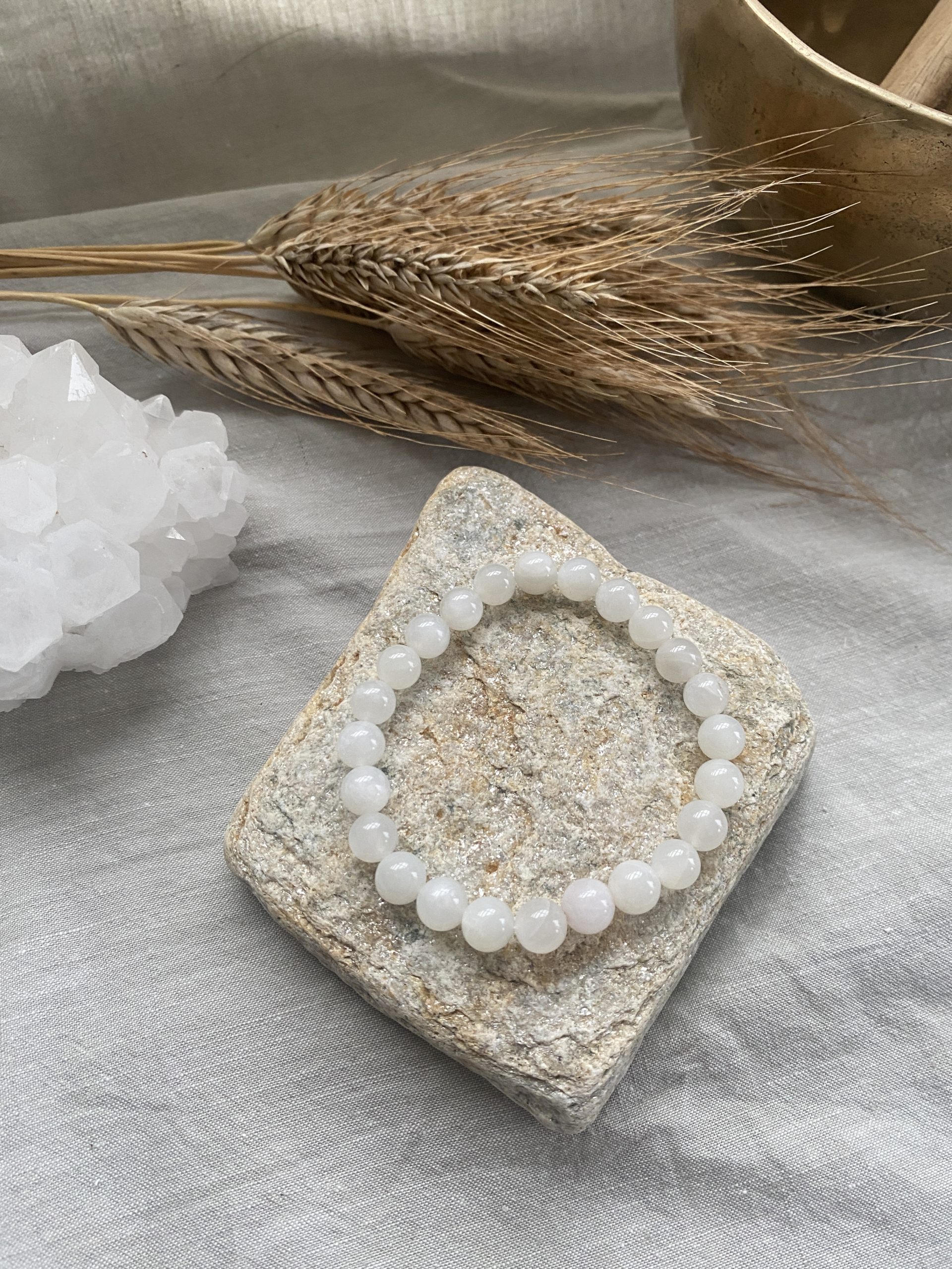 Pierre de Lune – Lumière intérieure & Douceur féminine – Image 4