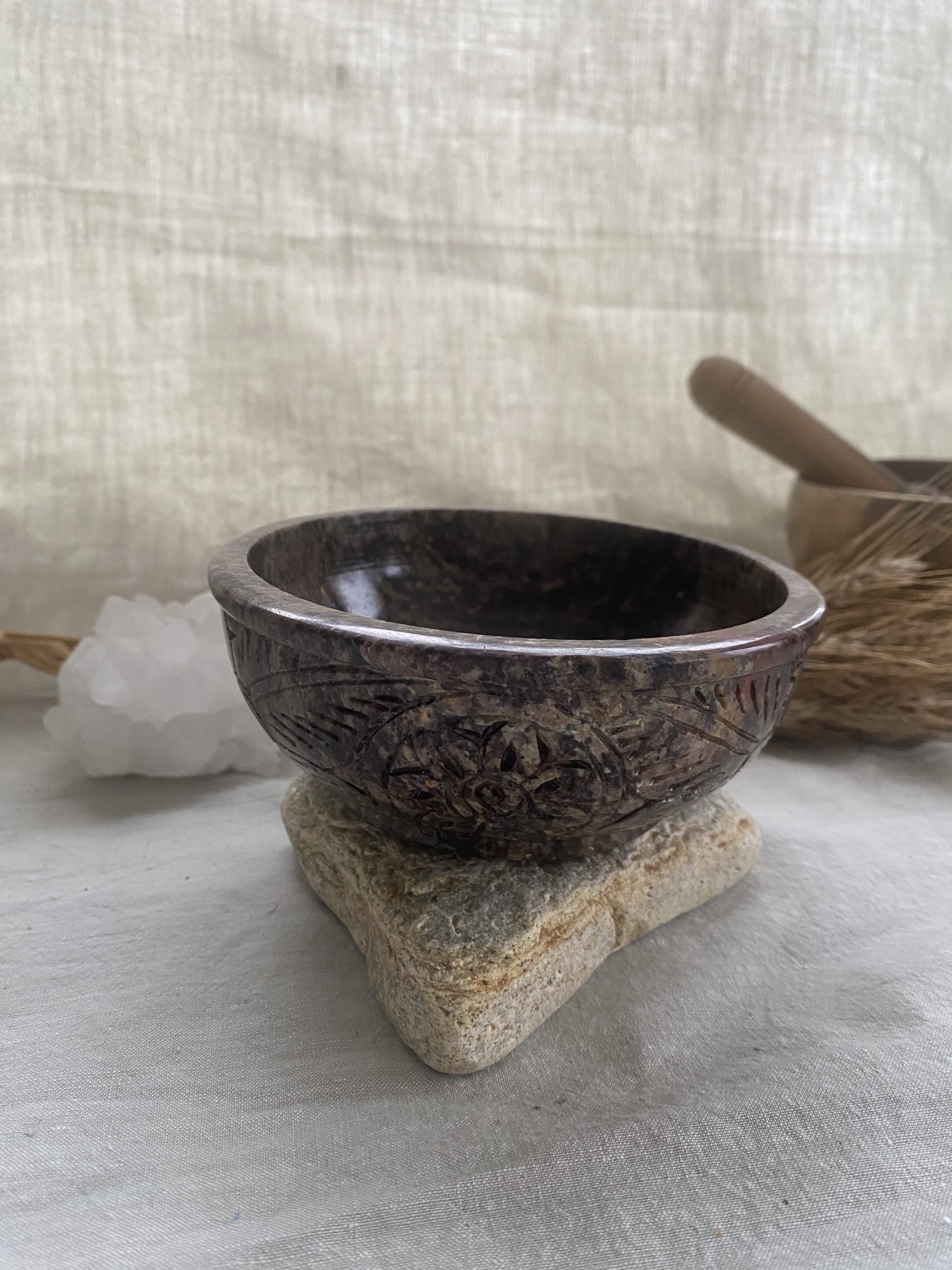 Bol traditionnel indien en pierre saponite – Pour épices – Image 3