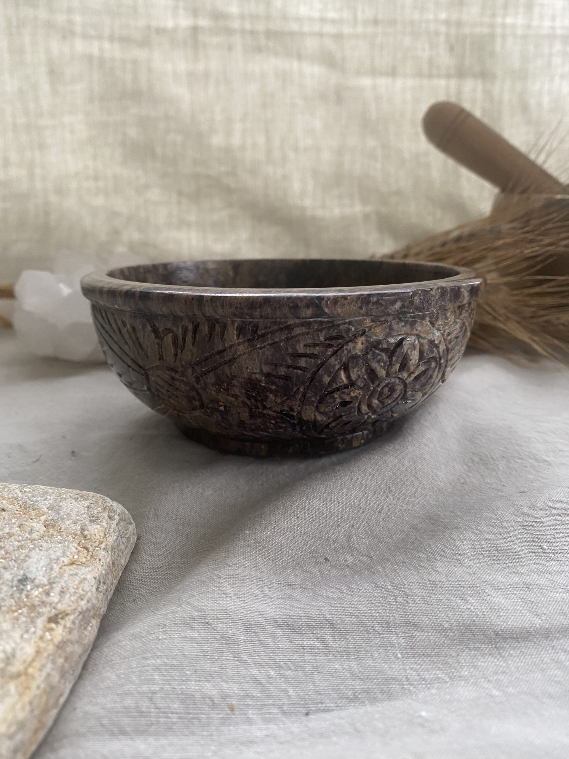 Bol traditionnel indien en pierre saponite – Pour épices – Image 2